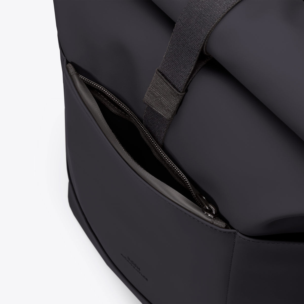 Hajo Roll-Top Pannier Backpack - Black / Medium