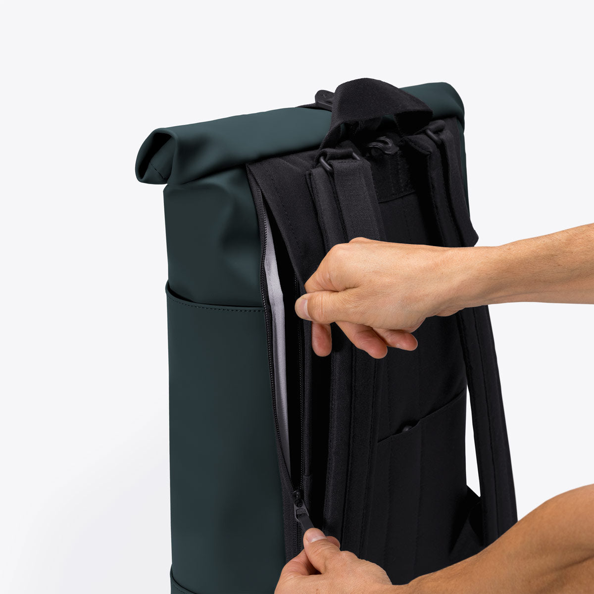Hajo Roll-Top Pannier Backpack - Forest / Medium