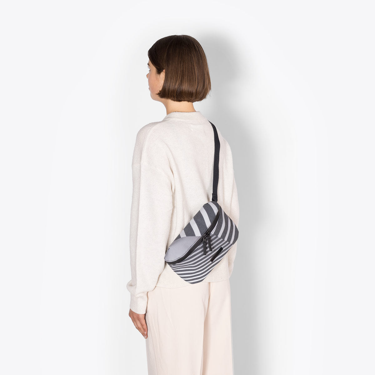 Jona Crossbody Bag - Fons Hickmann Artwork / All