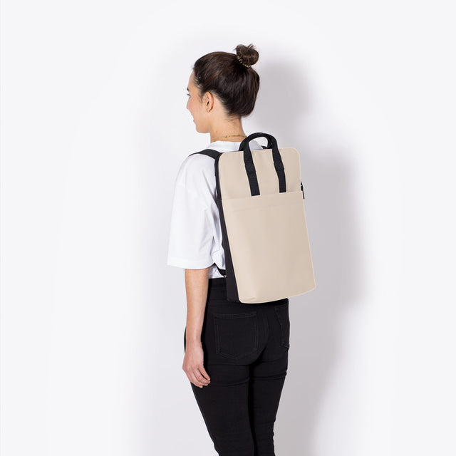 Masao Medium Backpack