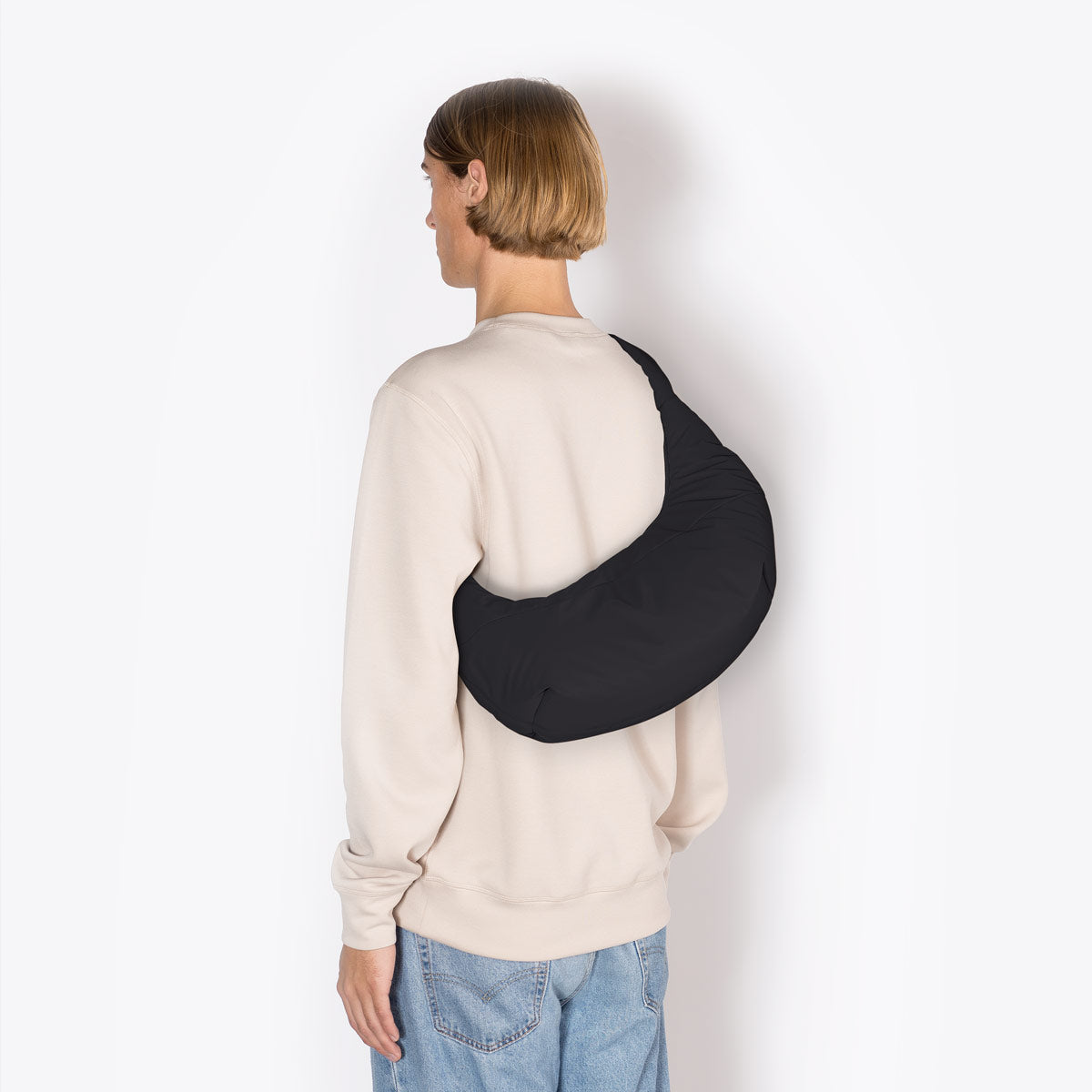 Shota Puffy Bag - Black / Medium