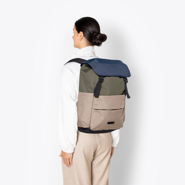 Stellan Medium Backpack