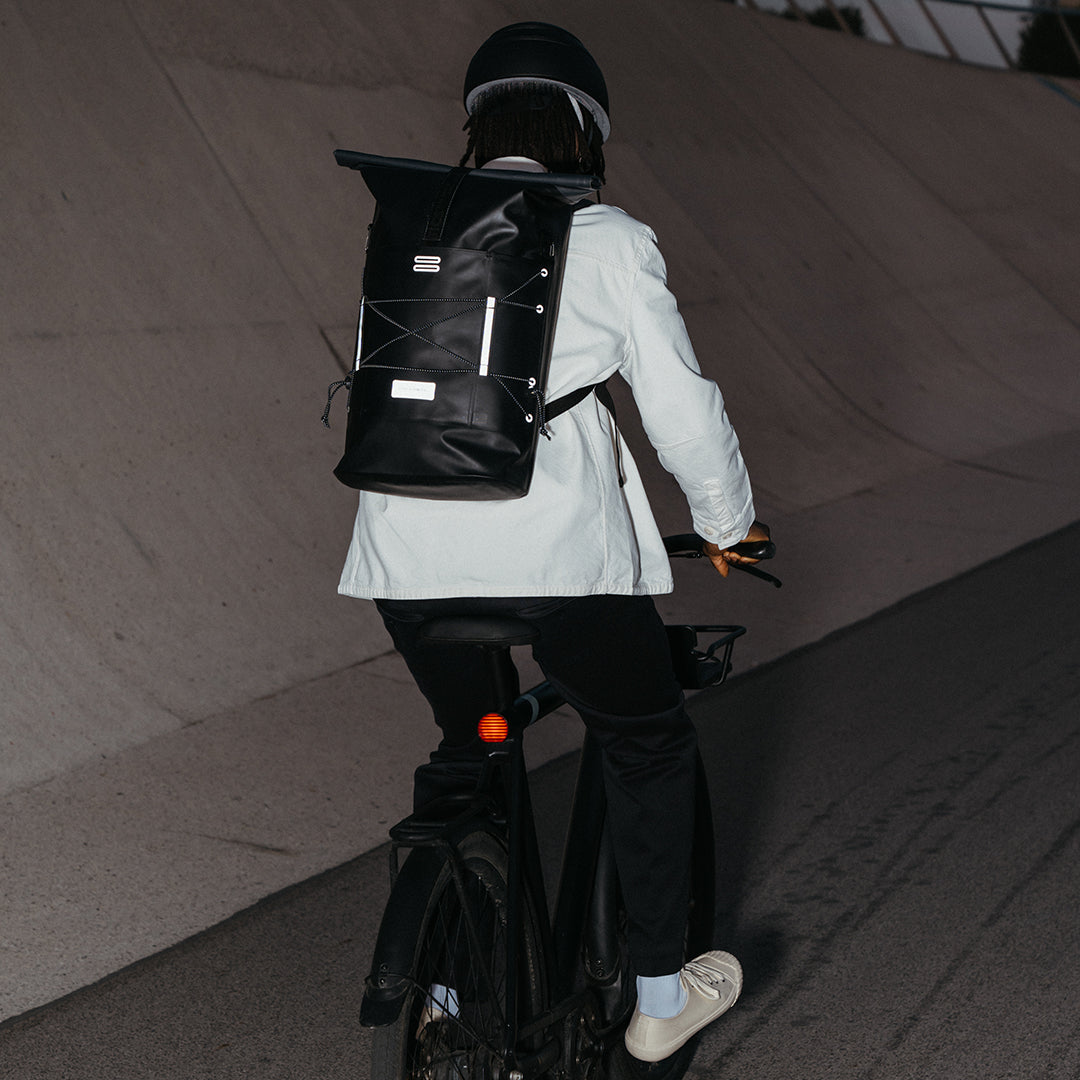 Hajo Roll-Top Backpack - Black / Medium