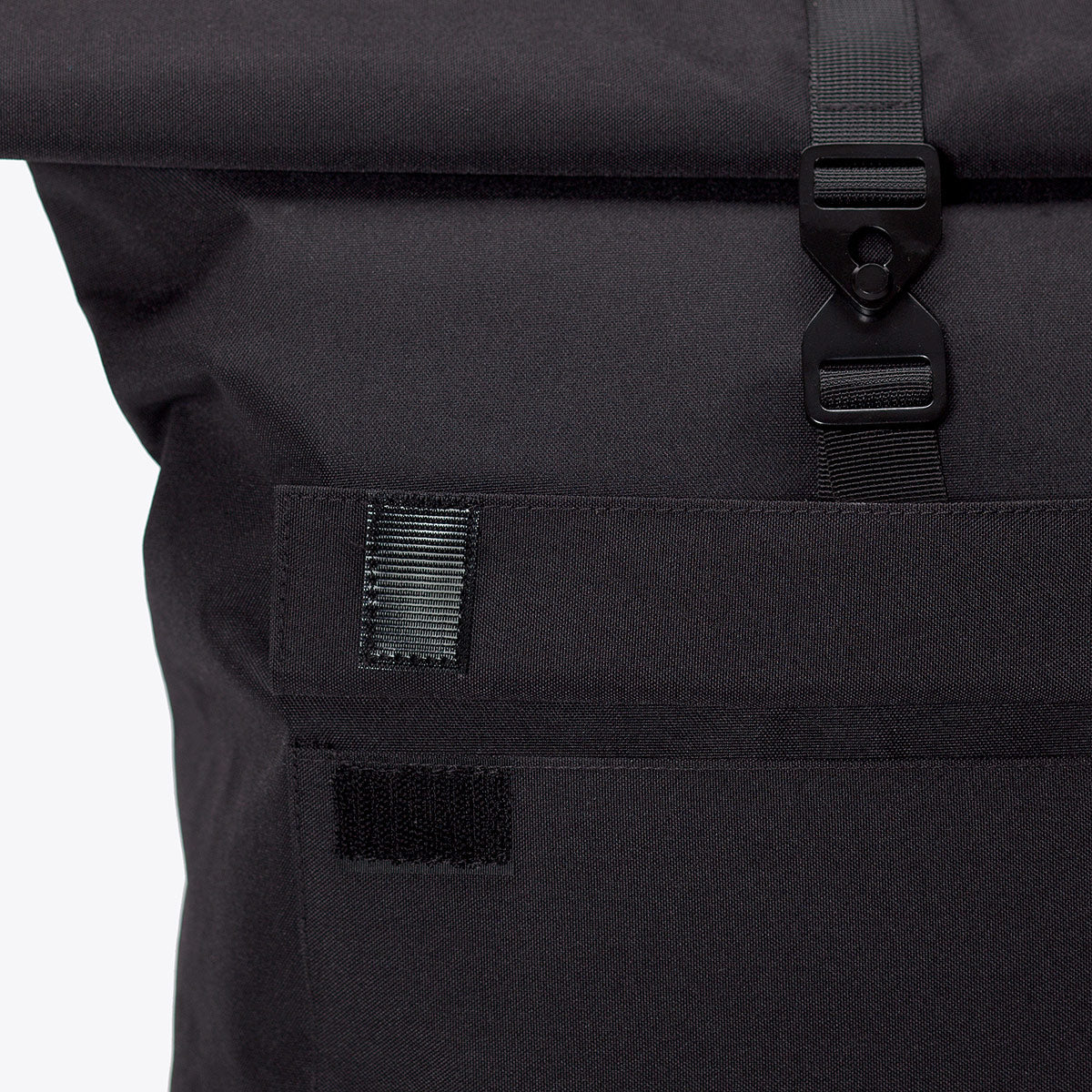 Jasper Medium Backpack - Black